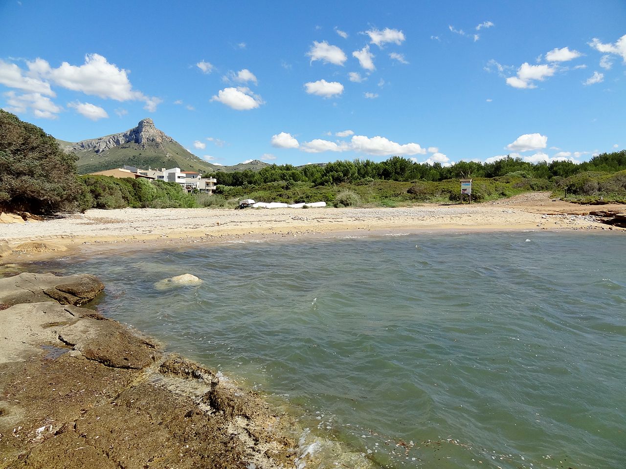Sestanyol beach